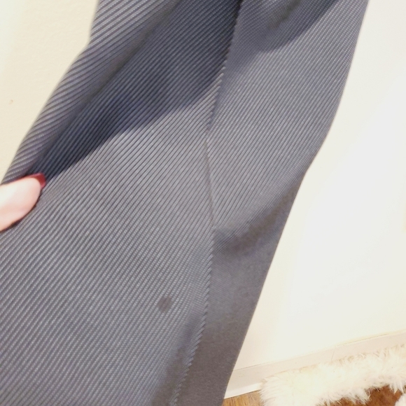 Jones New york suit black stripped size 8 - Picture 14 of 15